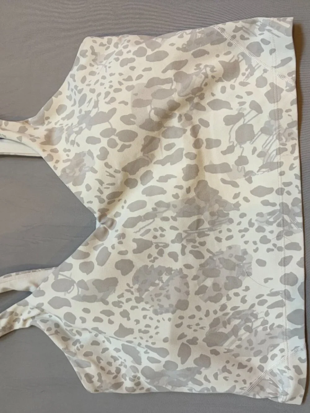 lululemon sports bra, size 6